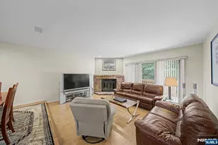 486 West St, Fort Lee, NJ 07024 - Photo 10