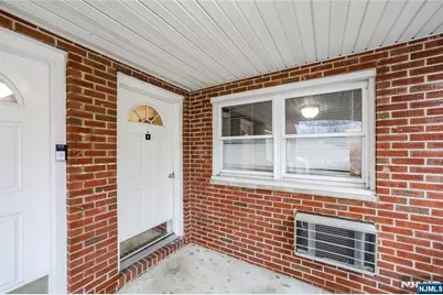 201 Oakdene Place C00E2 #C00E2, Cliffside Park, NJ 07010 - Photo 18