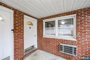 201 Oakdene Pl C00E2, Cliffside Park, NJ 07010 - Photo 18