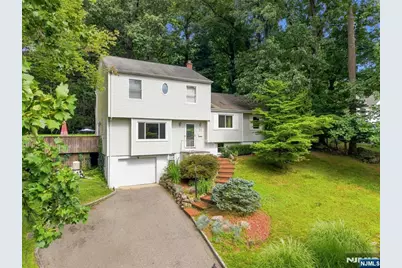 71 Malcolm Road, Mahwah, NJ 07430 - Photo 2