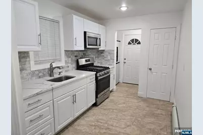 125 Dalton Street, Roselle Park, NJ 07204 - Photo 12
