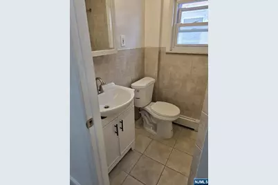 125 Dalton Street, Roselle Park, NJ 07204 - Photo 18
