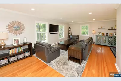 769 Hickory Hill Road, Wyckoff Township, NJ 07481 - Photo 8