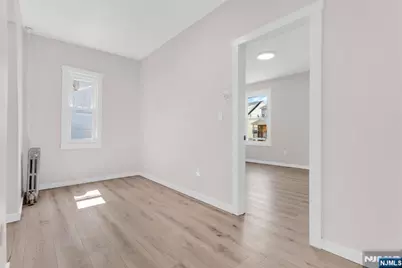 130 19th Avenue, Irvington, NJ 07111 - Photo 8