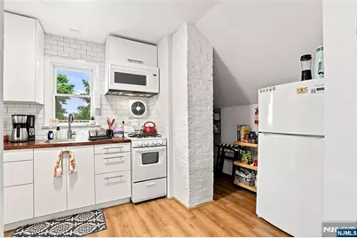 41 N 14th Street, Hawthorne, NJ 07506 - Photo 8