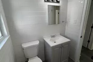 493 Beverly Road 2, Teaneck Township, NJ 07666 - Photo 4