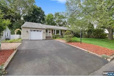 161 Dyer Avenue, Emerson, NJ 07630 - Photo 2