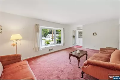 161 Dyer Avenue, Emerson, NJ 07630 - Photo 4