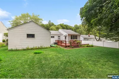 161 Dyer Avenue, Emerson, NJ 07630 - Photo 28