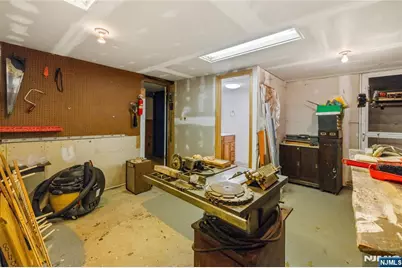 161 Dyer Avenue, Emerson, NJ 07630 - Photo 24