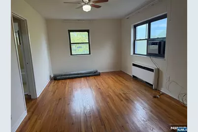 3040 Edwin 5J #5J, Fort Lee, NJ 07024 - Photo 6