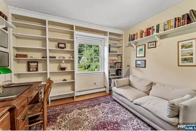 30 Arlton Avenue, Allendale, NJ 07401 - Photo 24