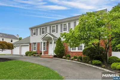 56 O Shaughnessy Lane, Closter, NJ 07624 - Photo 6