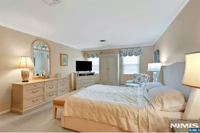 56 O Shaughnessy Lane, Closter, NJ 07624 - Photo 28