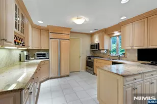 56 O Shaughnessy Ln, Closter, NJ 07624 - Photo 20