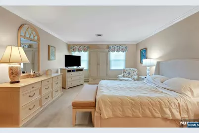 56 O Shaughnessy Lane, Closter, NJ 07624 - Photo 28
