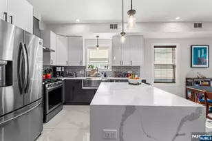 36 Lincoln Street 2, Jersey City, NJ 07307 - Photo 6