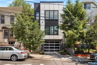 36 Lincoln Street 2 #2, Jersey City, NJ 07307 - Photo 1