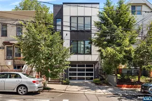 36 Lincoln Street 2, Jersey City, NJ 07307 - Photo 1