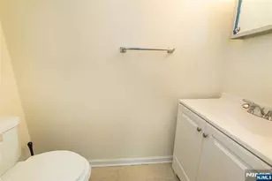 181 Long Hill Rd, Little Falls Township, NJ 07424 - Photo 14