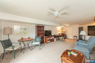 181 Long Hill Rd, Little Falls Township, NJ 07424 - Photo 18