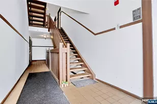 1519 Faulkner Ct 1519, Mahwah, NJ 07430 - Photo 4