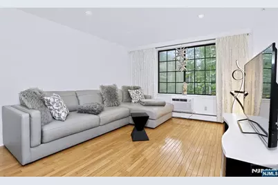 1519 Faulkner Court 1519 #1519, Mahwah, NJ 07430 - Photo 14