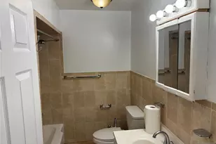 31 Farview Terrace 1st Floor, Paramus, NJ 07652 - Photo 6
