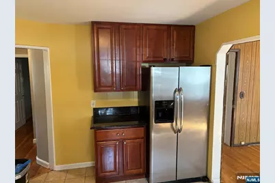 31 Farview Terrace 1st Floor #1st floor, Paramus, NJ 07652 - Photo 8