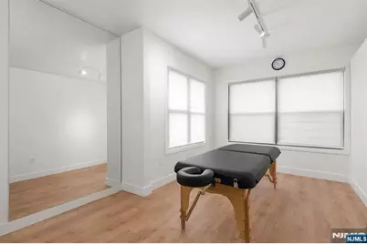 1618 Parker Avenue 2 #2, Fort Lee, NJ 07024 - Photo 2