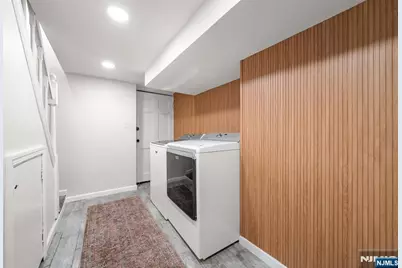 1124 Abbott Boulevard, Fort Lee, NJ 07024 - Photo 22