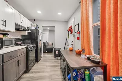 14-16 Crown Street, Bloomfield, NJ 07003 - Photo 4