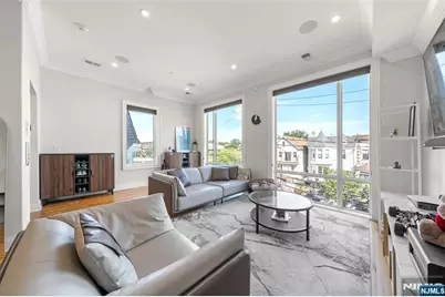 3305 Pleasant Avenue 2 #2, Union City, NJ 07087 - Photo 4