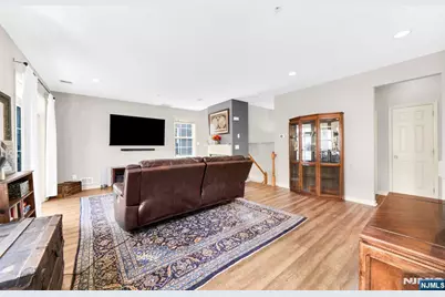 158 George Russell Way, Clifton, NJ 07013 - Photo 8
