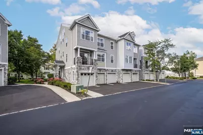 158 George Russell Way, Clifton, NJ 07013 - Photo 2