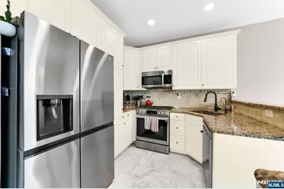 158 George Russell Way, Clifton, NJ 07013 - Photo 12
