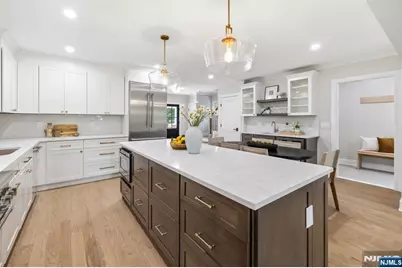 613 Hillcrest Road, Ridgewood, NJ 07450 - Photo 10