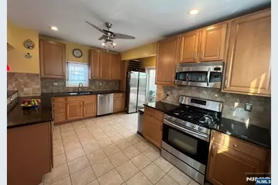116 Prospect Avenue, North Arlington, NJ 07031 - Photo 2