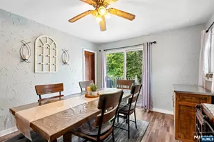 560 Glenwood Ave, Teaneck Township, NJ 07666 - Photo 8