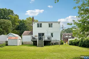 560 Glenwood Ave, Teaneck Township, NJ 07666 - Photo 34