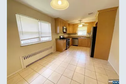 218 11th Street 2nd Floor #2nd Floor, Palisades Park, NJ 07650 - Photo 8