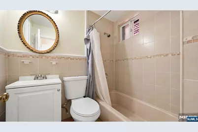 23 Farnham Avenue 2 #2, Garfield, NJ 07026 - Photo 4