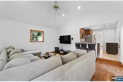16-03 Radburn Road, Fair Lawn, NJ 07410 - Photo 6