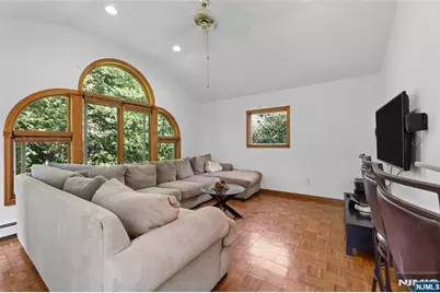 16-03 Radburn Road, Fair Lawn, NJ 07410 - Photo 6