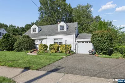 16-03 Radburn Road, Fair Lawn, NJ 07410 - Photo 30