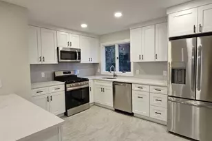 2 3rd Street 2, Elmwood Park, NJ 07407 - Photo 6