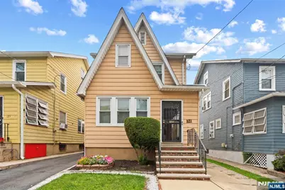121 Schofield, Newark, NJ 07106 - Photo 1