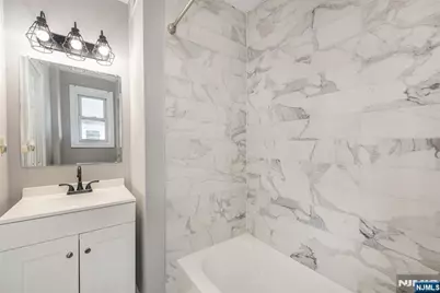 22 Comfort Place, Clifton, NJ 07011 - Photo 18