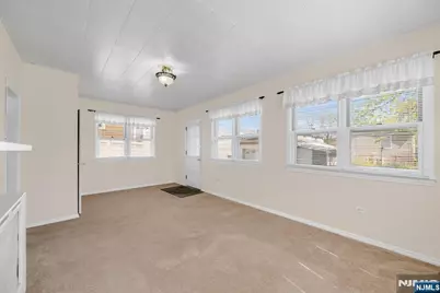 255 Windsor Road, Wood Ridge, NJ 07075 - Photo 18