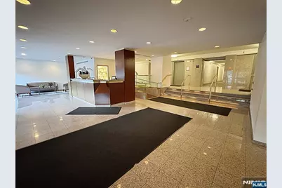 2185 Lemoine 8M #8M, Fort Lee, NJ 07024 - Photo 46